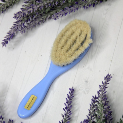 Щетка Keller детская с натуральной щетиной, голубая